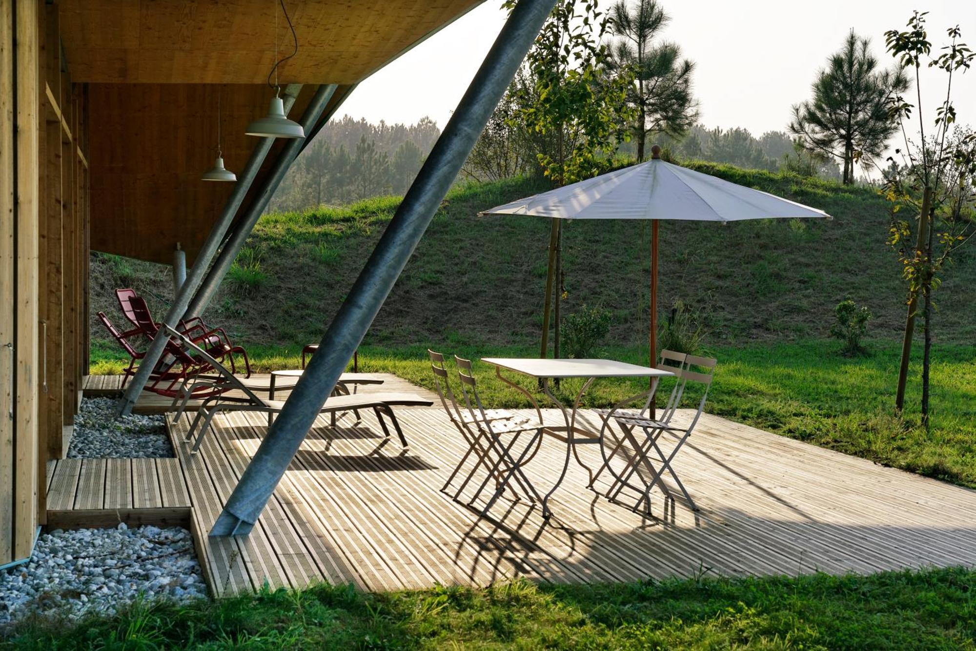 Les Echasses Golf & Surf Eco Lodge Saubion Exteriör bild