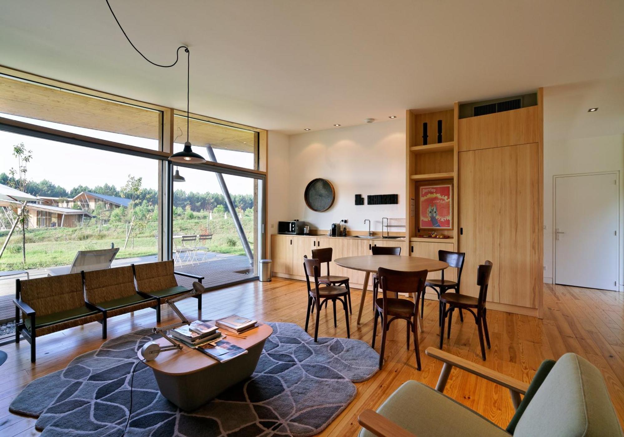 Les Echasses Golf & Surf Eco Lodge Saubion Exteriör bild