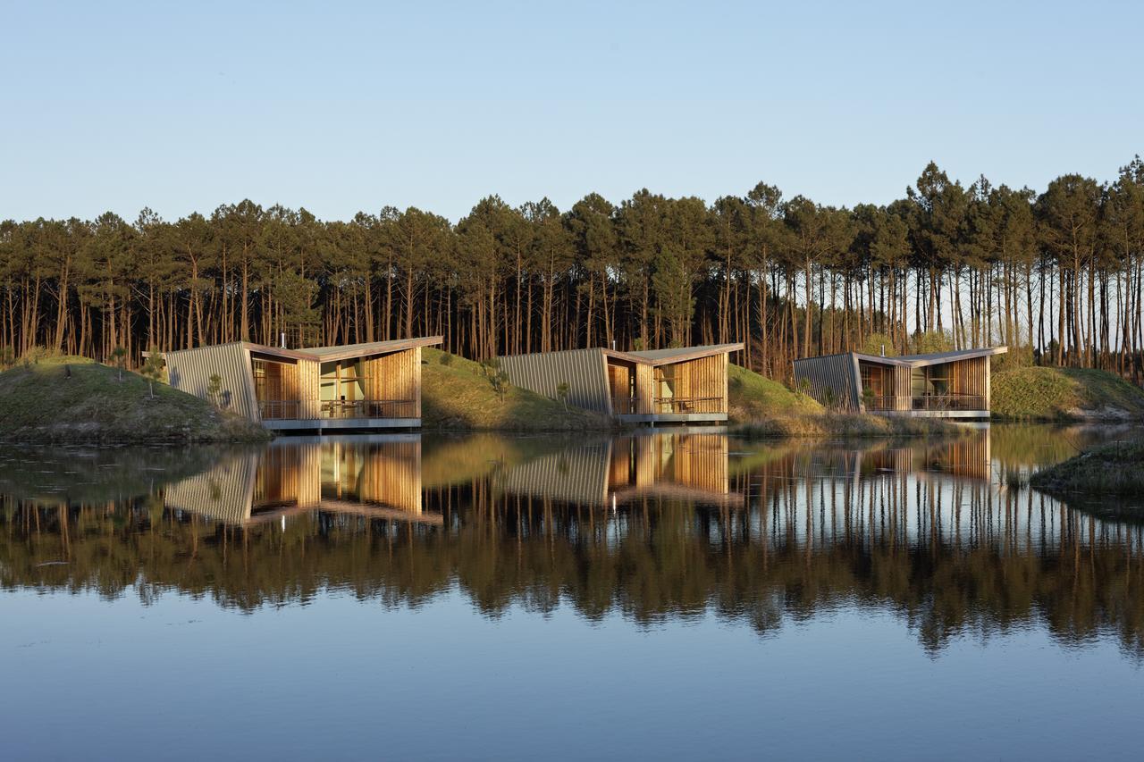 Les Echasses Golf & Surf Eco Lodge Saubion Exteriör bild