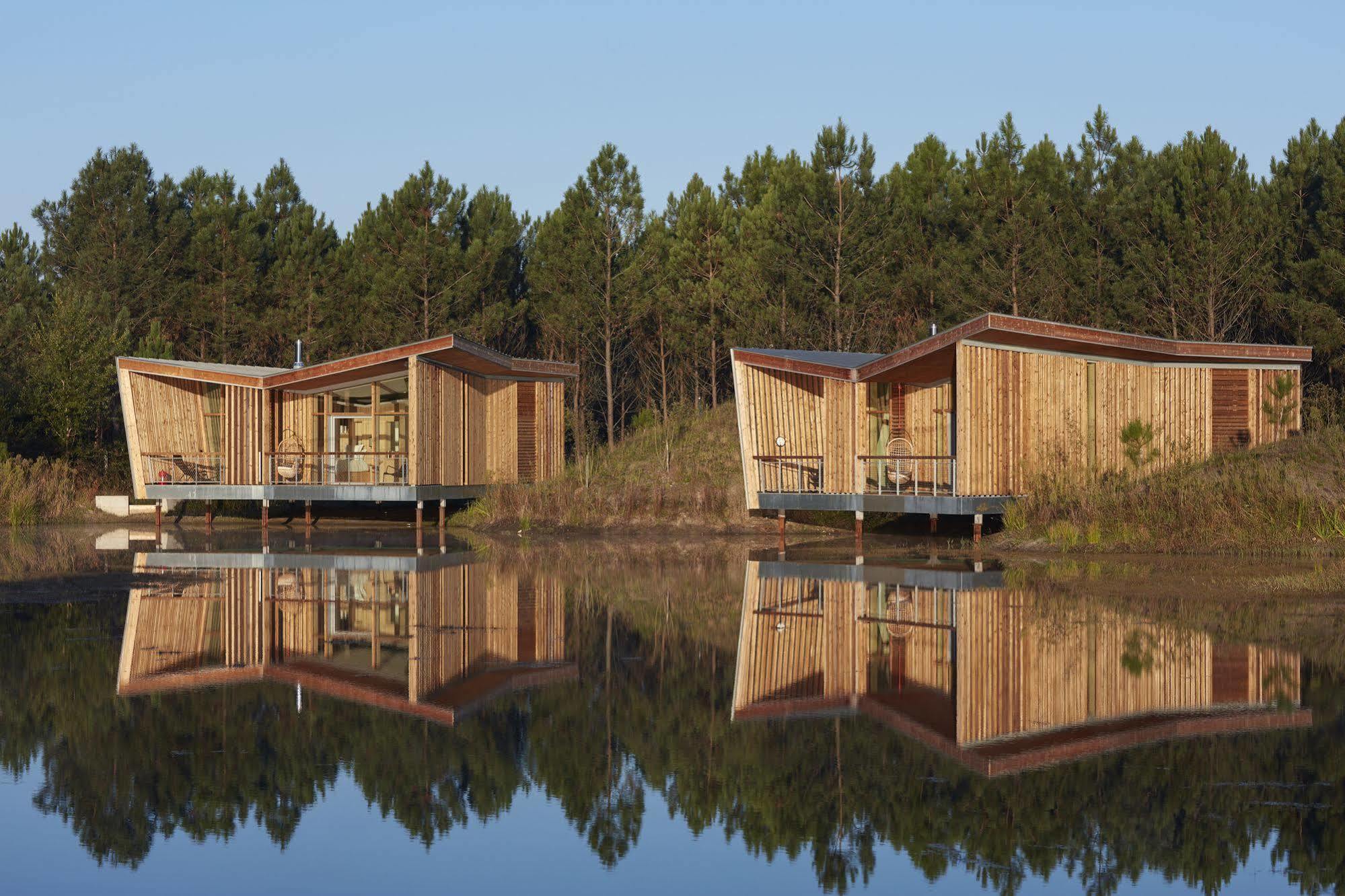 Les Echasses Golf & Surf Eco Lodge Saubion Exteriör bild