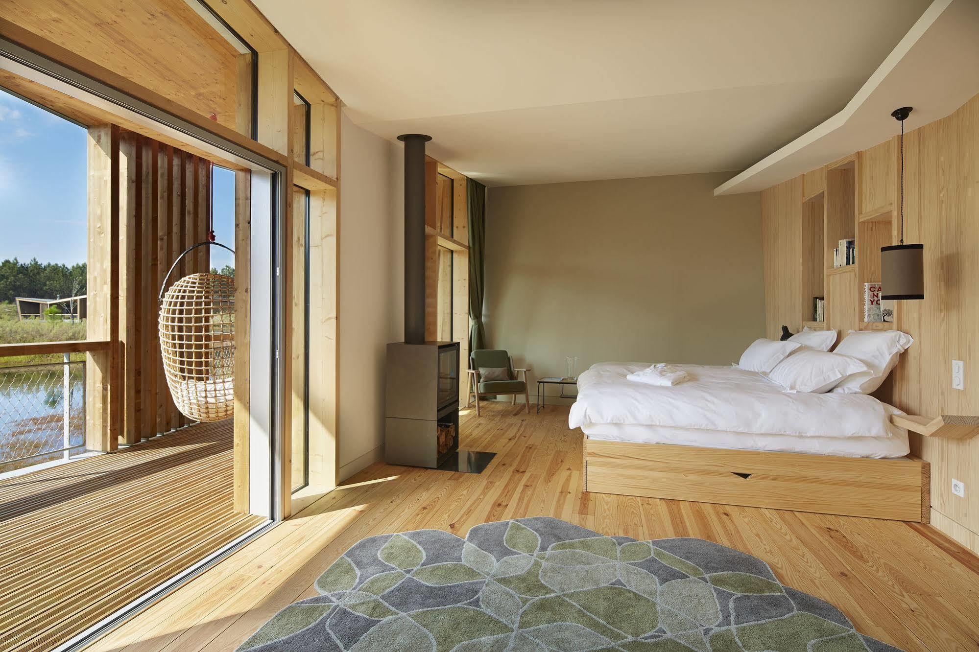 Les Echasses Golf & Surf Eco Lodge Saubion Exteriör bild